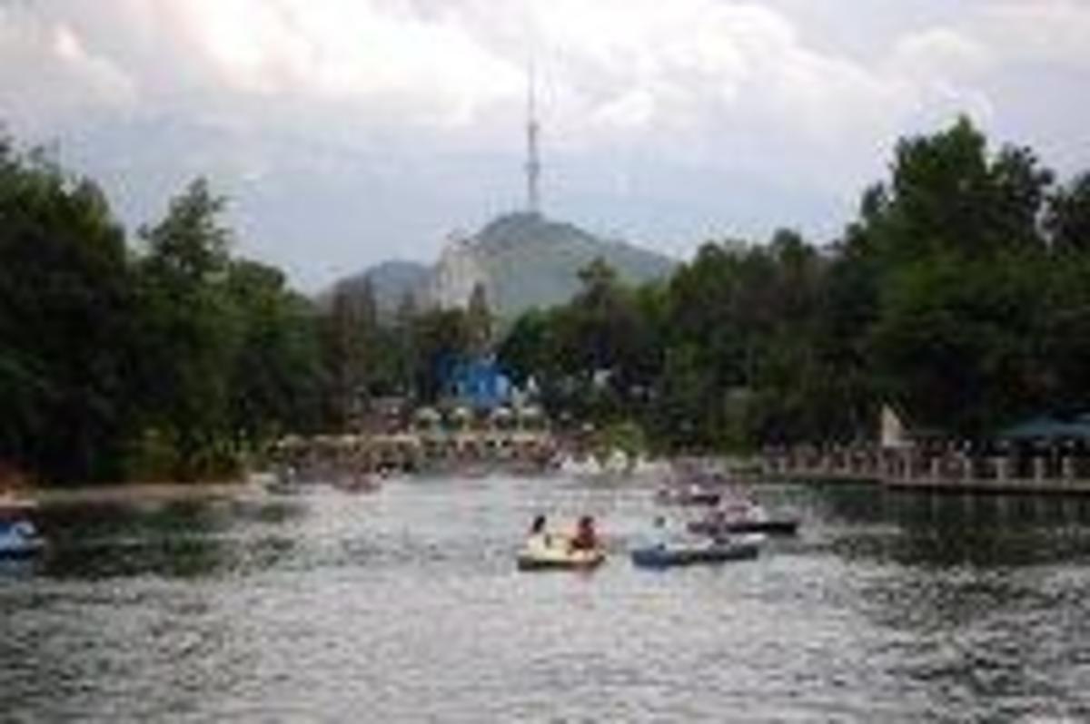 В центральный парк Алматы запретят въезд на автомобиле