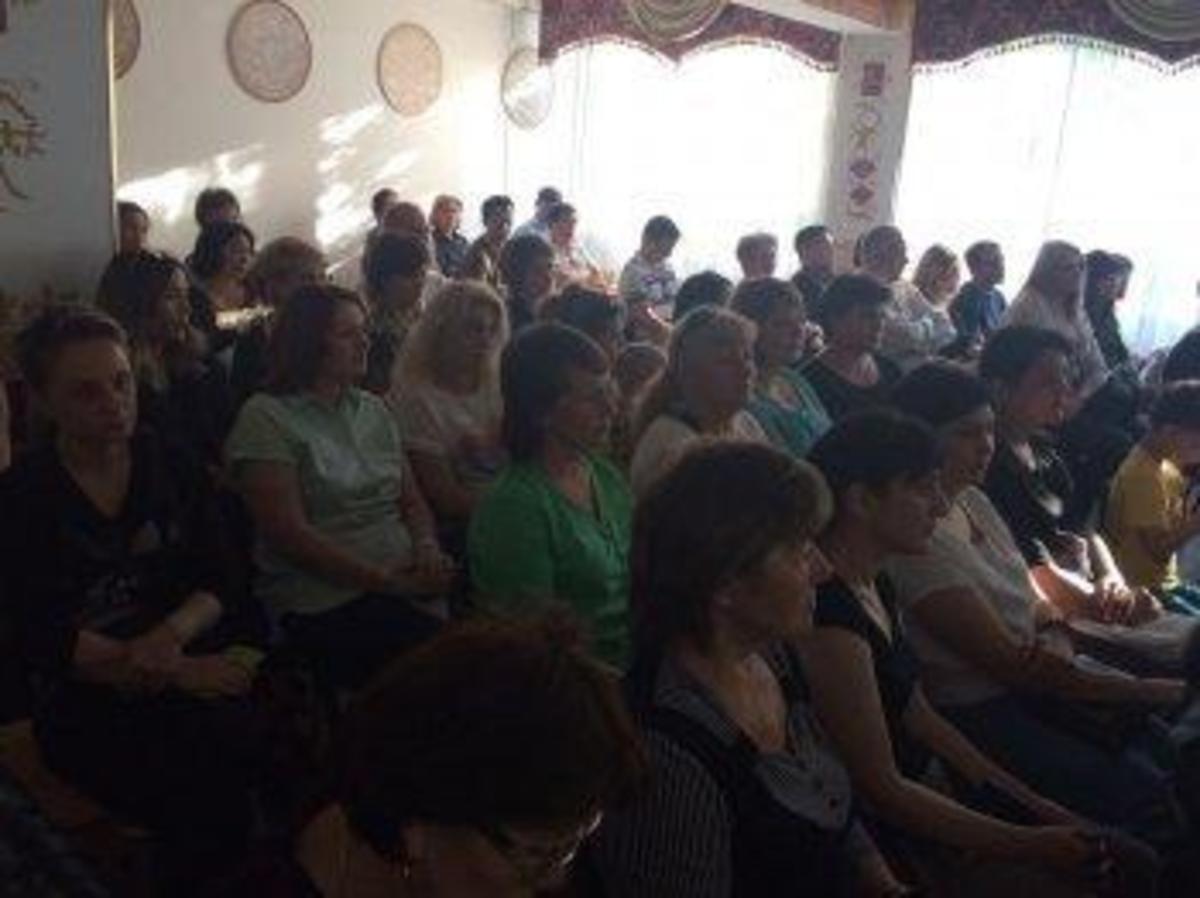12 мая 2017 года в школе – лицее №28 им. М.Маметовой в рамках общенационального родительского собрания были проведены родительские собрания с 1 по 11 классы