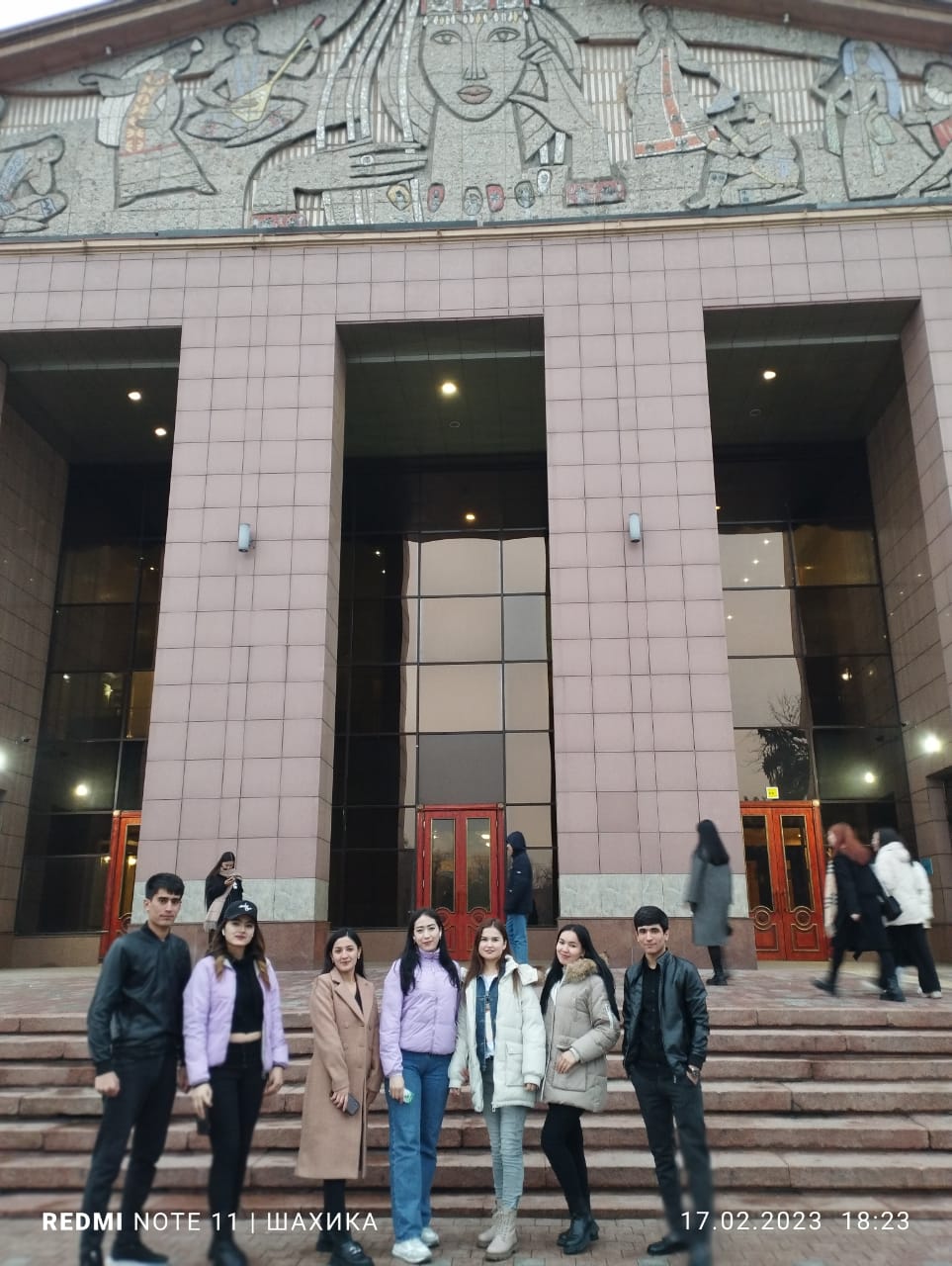 Студенты посетили государственный академический театр имени Г.Мусрепова